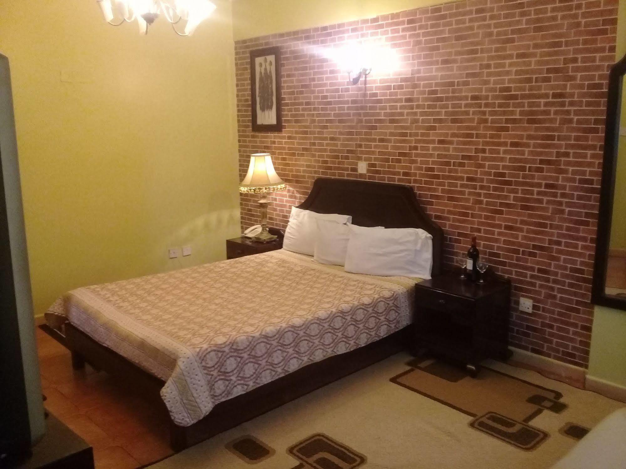 Osy Grand Hotel Moshi Kilimanjaro Tanzania Екстер'єр фото